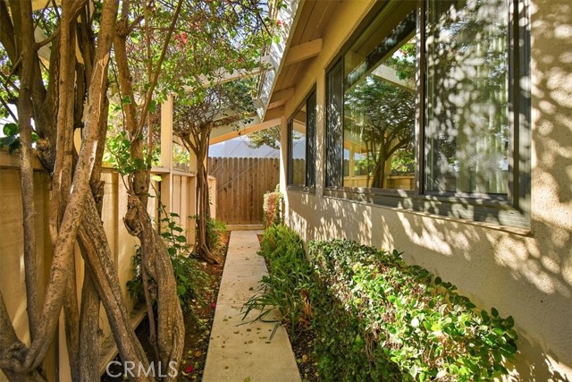 Detail Gallery Image 33 of 43 For 430 W 6th St, Ontario,  CA 91762 - 3 Beds | 2 Baths