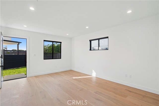 Detail Gallery Image 25 of 34 For 405 Serra Drive, Corona Del Mar,  CA 92625 - 3 Beds | 2 Baths