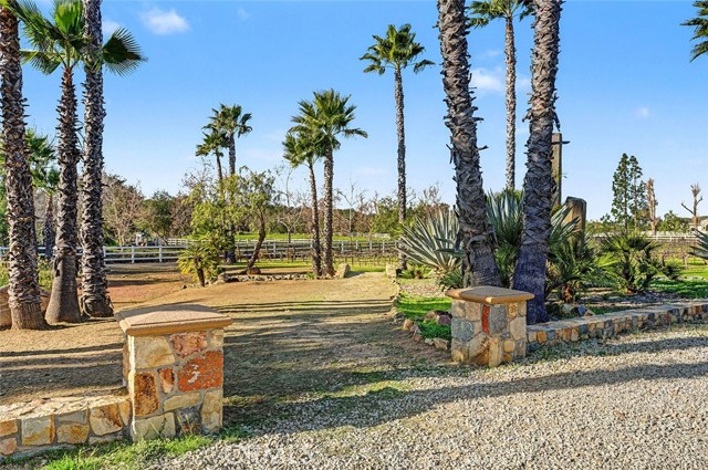 Detail Gallery Image 35 of 63 For 40801 Avenida La Cresta, Murrieta,  CA 92562 - 3 Beds | 3 Baths