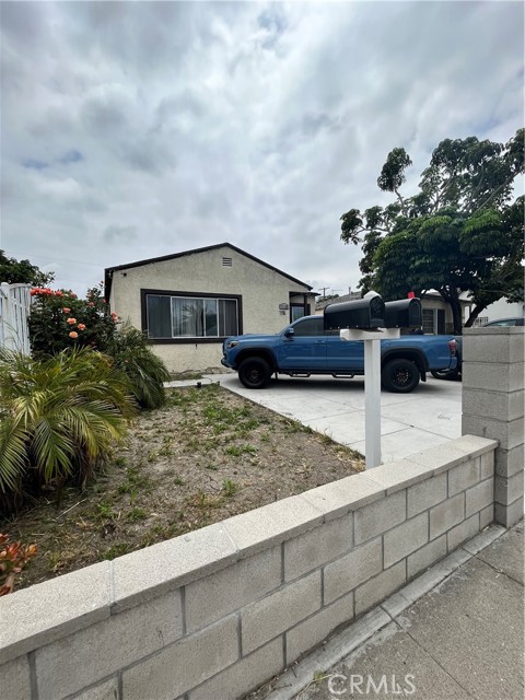 1118 E 106th Street, Los Angeles, CA, 90002 1118 E 106th Street, Los Angeles, CA, 90002