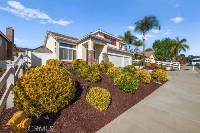 Detail Gallery Image 12 of 68 For 39975 Tinderbox Way, Murrieta,  CA 92562 - 4 Beds | 2/1 Baths