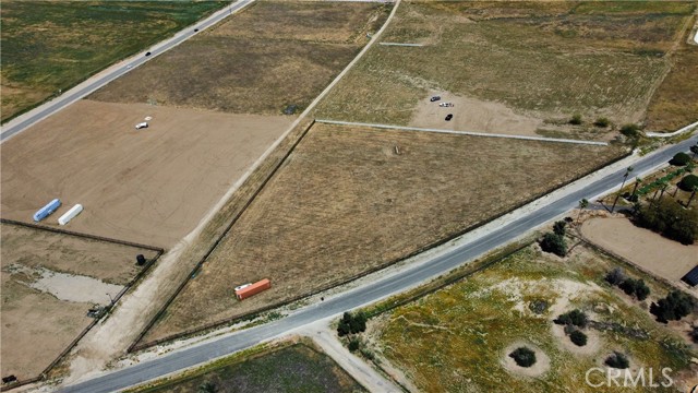 1 Corso Alto Avenue, Nuevo CA: https://media.crmls.org/medias/328f86b4-e3ec-4edd-a2fb-5db3a9fc3642.jpg
