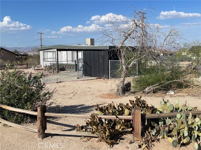 Detail Gallery Image 3 of 4 For 5491 Cahuilla Avenue, Twentynine Palms,  CA 92277 - 2 Beds | 1 Baths