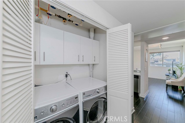 Detail Gallery Image 24 of 39 For 436 S Virgil Ave #403,  Los Angeles,  CA 90020 - 2 Beds | 2 Baths