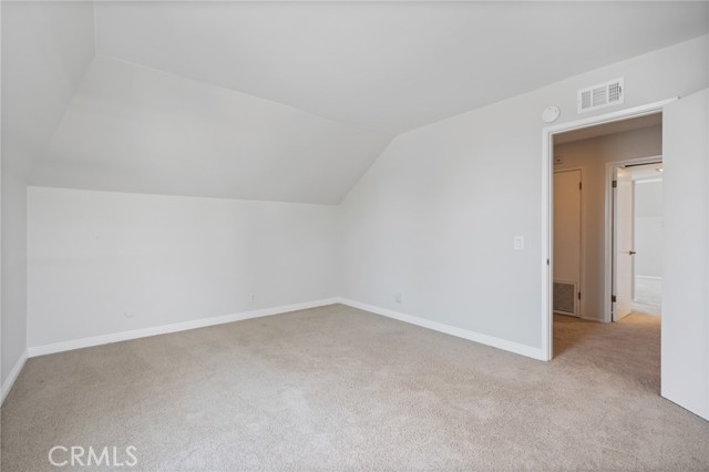 26424 Senator Avenue, Harbor City CA: https://media.crmls.org/medias/329106f7-cf3f-4e87-8878-a9cdaa344ac6.jpg