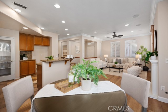 Detail Gallery Image 11 of 49 For 9 Lilac, Irvine,  CA 92618 - 3 Beds | 3 Baths