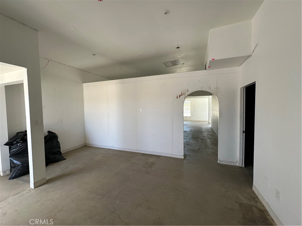 MLS #OC25191484 image #43