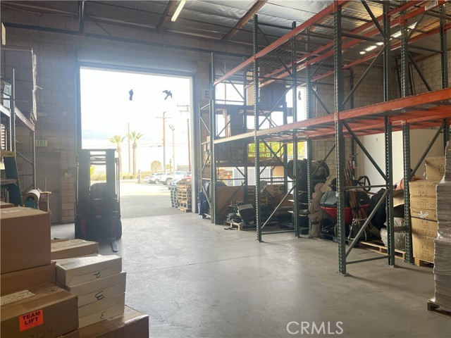 14832 Arrow, Baldwin Park, California 91706, ,Commercial Lease,For Rent,14832 Arrow,CRAR25022466