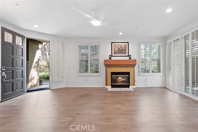 Detail Gallery Image 7 of 39 For 13410 Savanna, Tustin,  CA 92782 - 3 Beds | 2 Baths