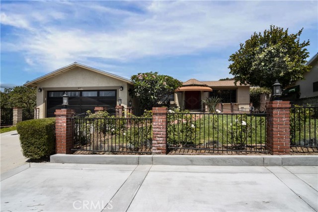 Detail Gallery Image 1 of 1 For 3116 Orange Dr, Camarillo,  CA 93010 - 2 Beds | 2 Baths