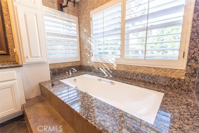 Image 32 of 44 For 2605 Augusta