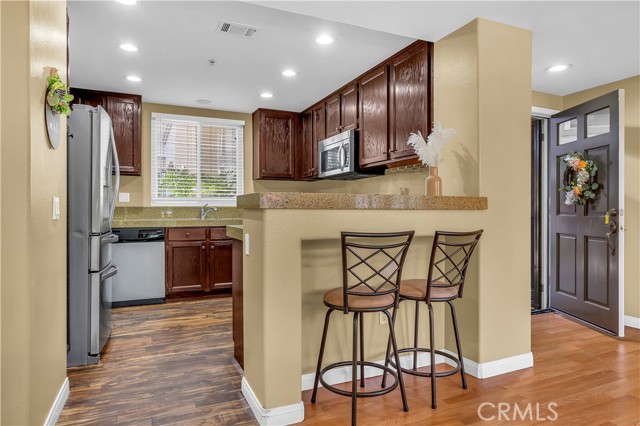 Detail Gallery Image 8 of 33 For 248 California Ct, Mission Viejo,  CA 92692 - 2 Beds | 2 Baths