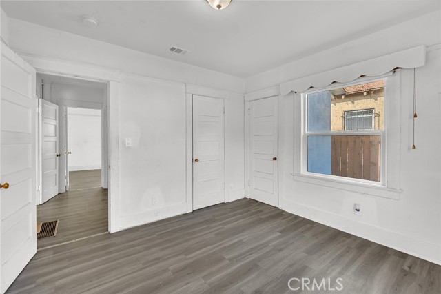 Detail Gallery Image 10 of 25 For 926 East 97th Street, Los Angeles,  CA 90002 - 2 Beds | 1 Baths