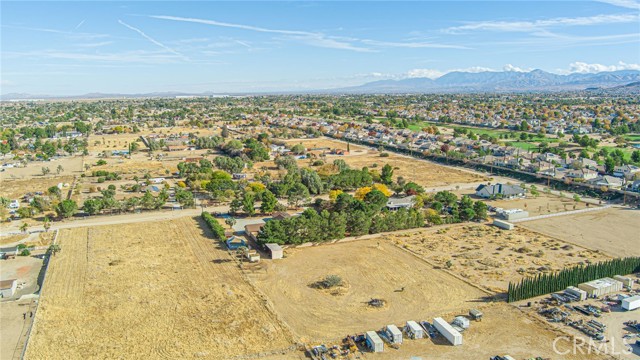 Detail Gallery Image 68 of 74 For 40909 36th St, Palmdale,  CA 93551 - 4 Beds | 3 Baths