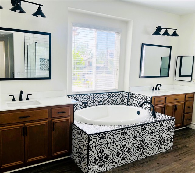 Detail Gallery Image 3 of 27 For 8540 Blue Spruce St, Chino,  CA 91708 - 5 Beds | 4 Baths