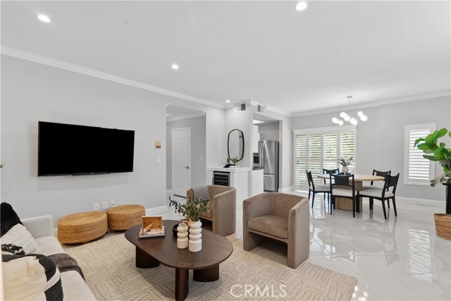 14441 Benefit Street, Sherman Oaks CA: https://media.crmls.org/medias/32948872-2173-4f48-8ae6-f9b2c329ac30.jpg