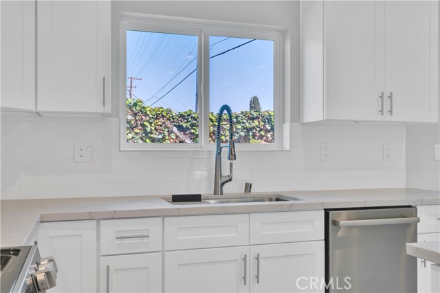 Detail Gallery Image 30 of 56 For 4622 Dunrobin Ave, Lakewood,  CA 90713 - – Beds | – Baths