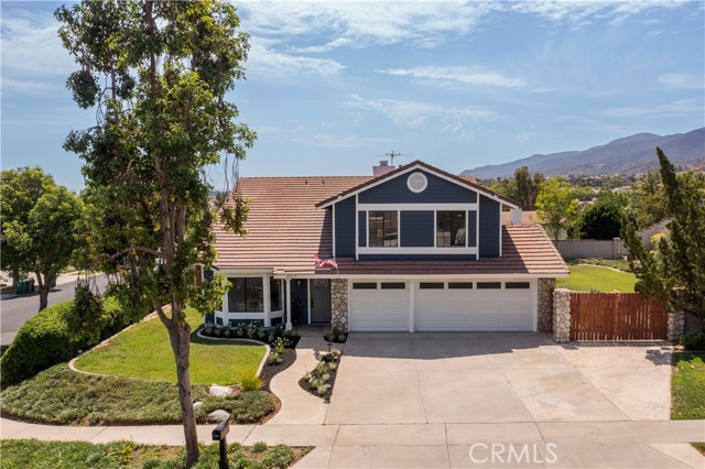 2717 Cape Dr, Corona, CA 92882