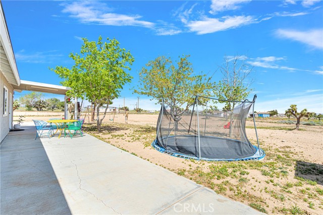 Detail Gallery Image 37 of 43 For 10033 Arizona Ave, Phelan,  CA 92371 - 3 Beds | 2 Baths