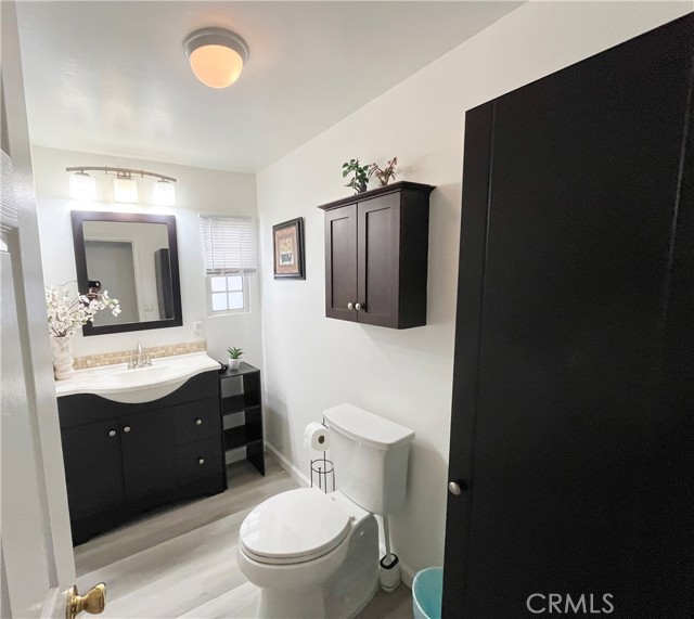 17700 Avalon Boulevard, Carson CA: https://media.crmls.org/medias/329a78a3-7143-4cd5-90db-ca6e9ab5f7f5.jpg