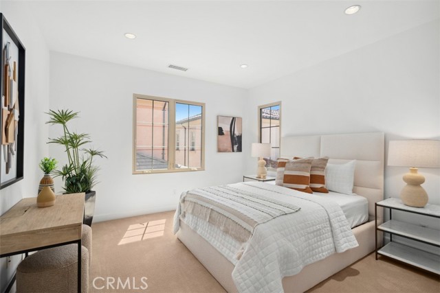 Detail Gallery Image 25 of 28 For 52 Acorn Glen, Irvine,  CA 92620 - 4 Beds | 3/1 Baths
