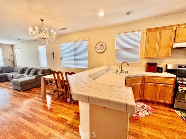 Detail Gallery Image 10 of 28 For 34593 Princeton Dr, Yucaipa,  CA 92399 - 3 Beds | 2 Baths