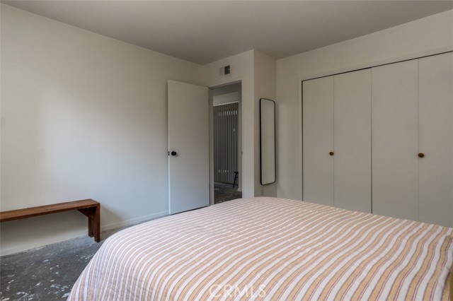 15929 Sunburst Street, North Hills CA: https://media.crmls.org/medias/329b8c0d-df16-460a-a0ae-3f92f5d61bd8.jpg