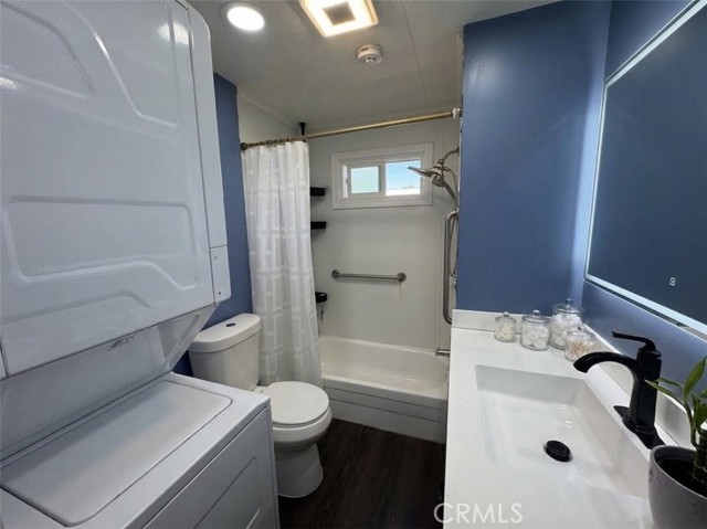 2 Bed Home for Sale in Canyon Country, California