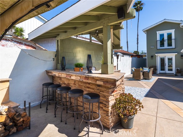 bar area of the outdoor BBQ area