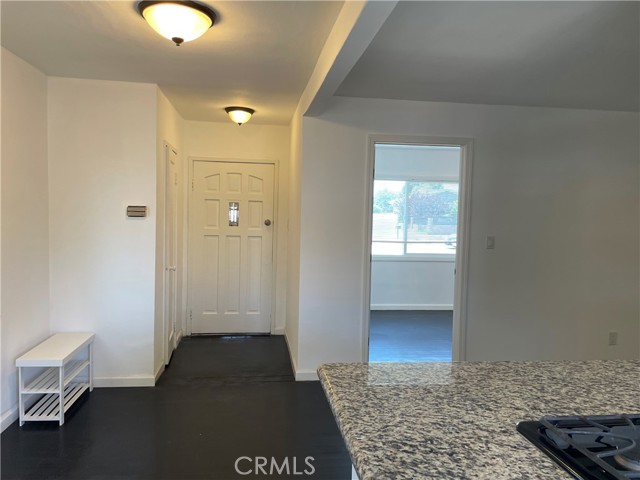 Detail Gallery Image 8 of 25 For 8259 Archibald Ave, Rancho Cucamonga,  CA 91730 - 3 Beds | 2 Baths