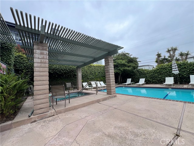 2112 Vanderbilt Lane, Redondo Beach CA: https://media.crmls.org/medias/329c8fbd-4cda-491b-baf7-3d5d16398706.jpg