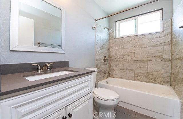 Detail Gallery Image 11 of 18 For 280 W. South Street #C,  Rialto,  CA 92376 - 1 Beds | 1 Baths