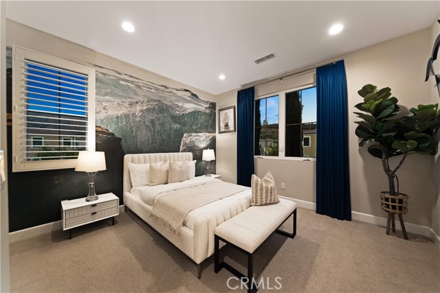 142 Salt spg, Irvine CA: https://media.crmls.org/medias/329cf1b1-1f24-42dc-9cc4-432c0c68124a.jpg