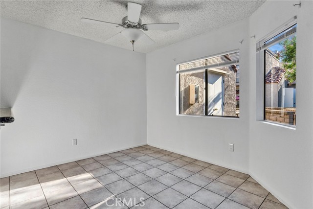 Detail Gallery Image 8 of 43 For 9764 Huntington Dr a,  Rancho Cucamonga,  CA 91701 - 3 Beds | 2 Baths