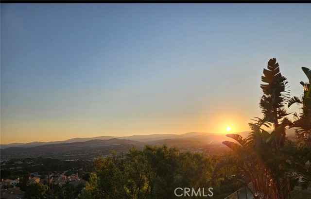 19639 Ellis Henry Court, Newhall CA: https://media.crmls.org/medias/329e0862-61e0-4ab3-b0a6-1cbb3d161caf.jpg