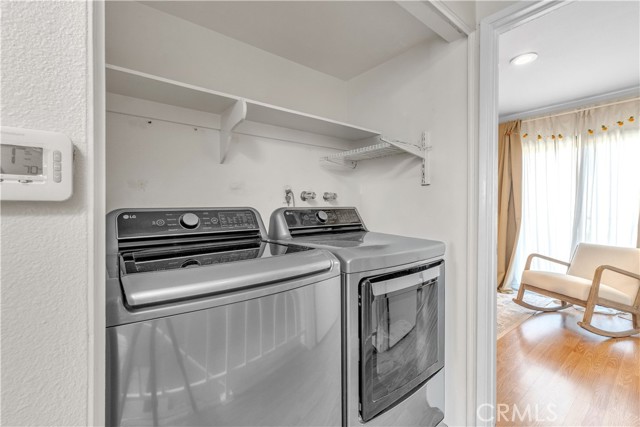 Detail Gallery Image 29 of 50 For 21040 Parthenia #25,  Canoga Park,  CA 91304 - 2 Beds | 2/1 Baths