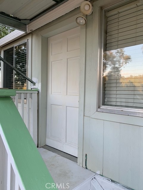 28480 Red Gum Drive, Lake Elsinore CA: https://media.crmls.org/medias/329eeb53-2573-4761-9cca-2dc1da3e0c38.jpg