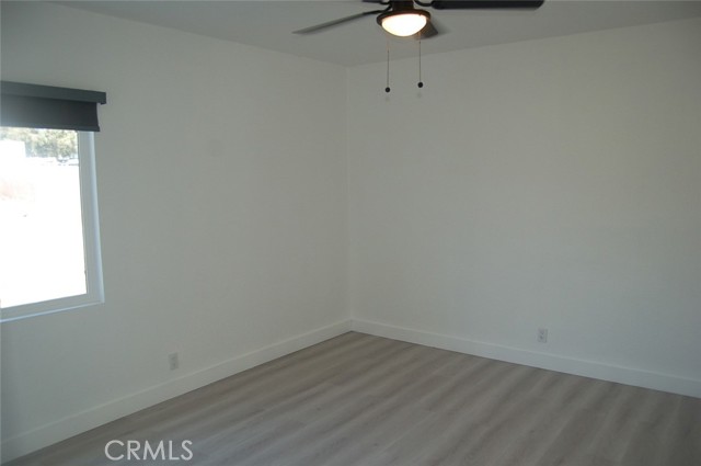 Detail Gallery Image 12 of 18 For 16436 Foothill Bld #1/2,  Fontana,  CA 92335 - 2 Beds | 1 Baths