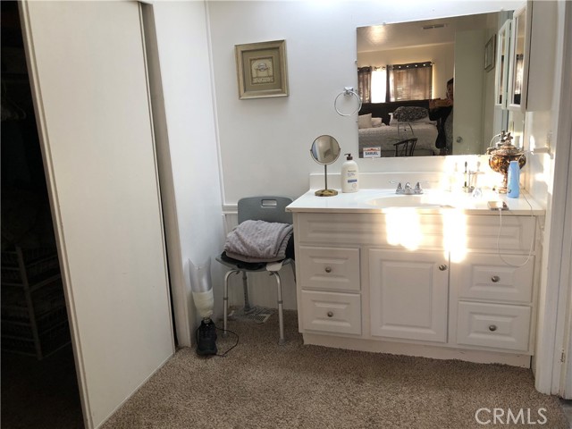 Detail Gallery Image 11 of 22 For 4901 Green River #113,  Corona,  CA 92878 - 4 Beds | 2 Baths