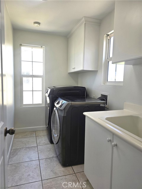 2862 Echo Springs Drive, Corona CA: https://media.crmls.org/medias/32a121f3-a9f6-4c59-b648-986969136457.jpg