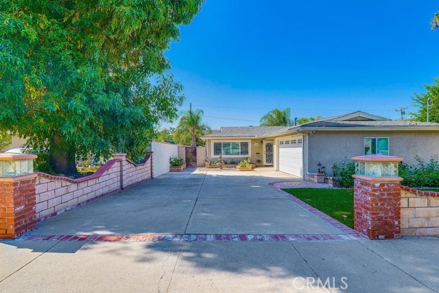 406 W 5th St, San Dimas, CA 91773