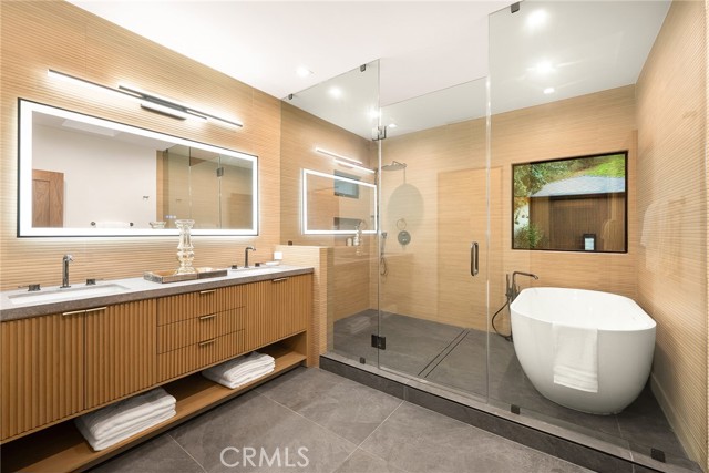 Image 45 of 75 For 775 Linda Vista