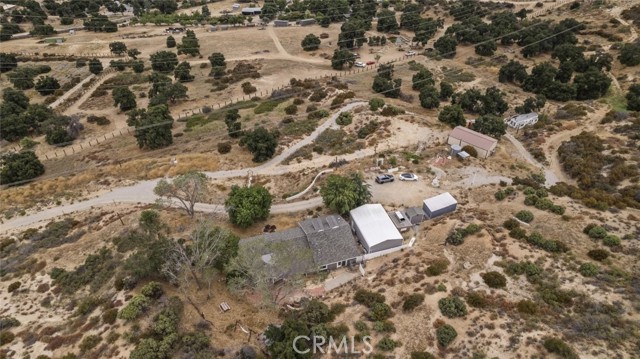 Detail Gallery Image 10 of 17 For 39661 San Francisquito Canyon Rd, –,  CA 91390 - 3 Beds | 2 Baths