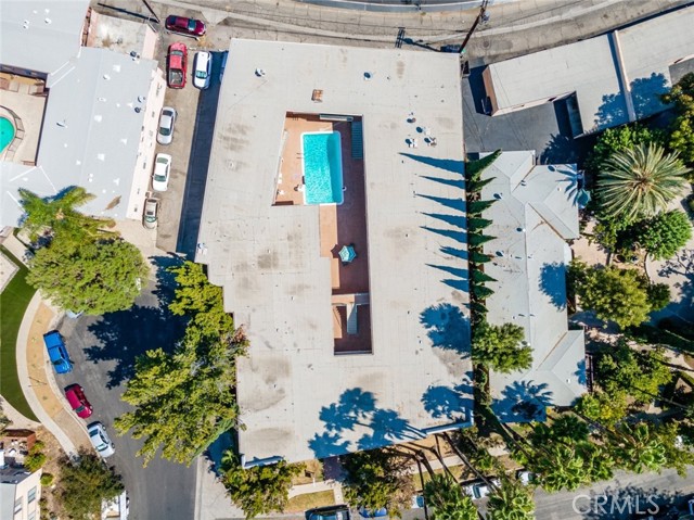 6520 Shirley Avenue, Reseda CA: https://media.crmls.org/medias/32a53222-ab02-4067-995e-097ff598630a.jpg