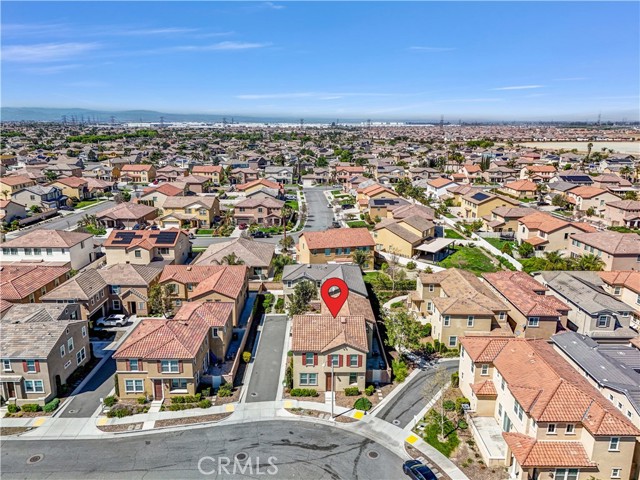 5855 Silveira Street, Eastvale CA: https://media.crmls.org/medias/32a55e6e-f814-4be6-9e3f-cf89c138e925.jpg