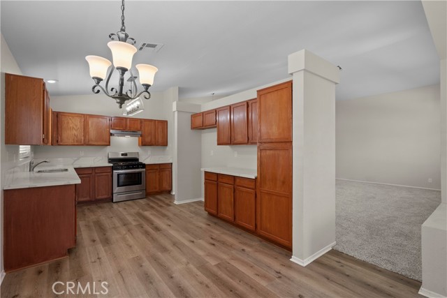 6327 W Avenue J5, Lancaster CA: https://media.crmls.org/medias/32a5f920-361f-4909-ada2-3f3f48648fb6.jpg