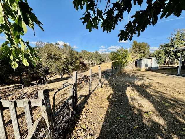 Detail Gallery Image 6 of 30 For 5191 Darrah Rd, Mariposa,  CA 95338 - 2 Beds | 1 Baths