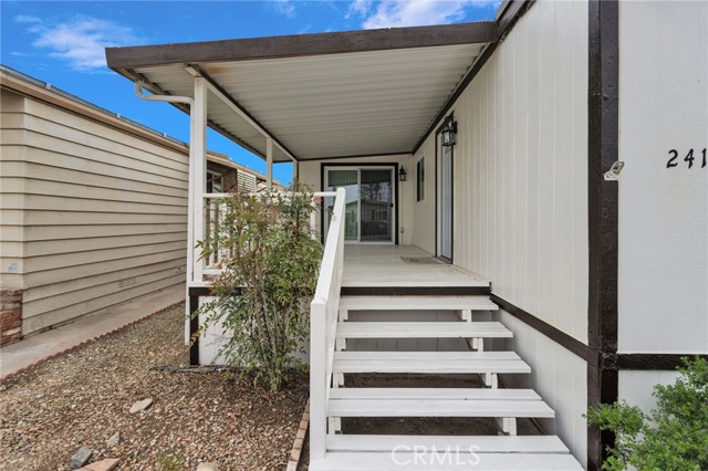 Detail Gallery Image 4 of 30 For 15252 Seneca Rd #241,  Victorville,  CA 92392 - 2 Beds | 2 Baths