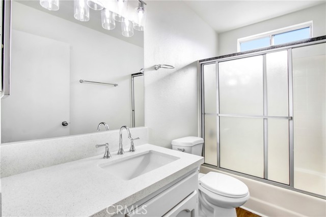 Detail Gallery Image 6 of 16 For 378 Loyola Ct, Hemet,  CA 92544 - 3 Beds | 2 Baths