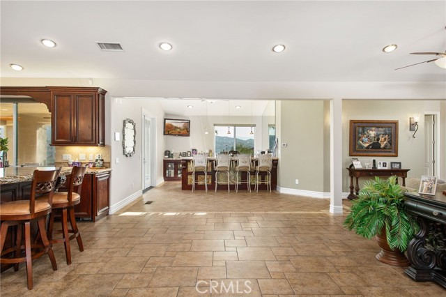 Image 47 of 75 For 22571 Canyon Lake Drive